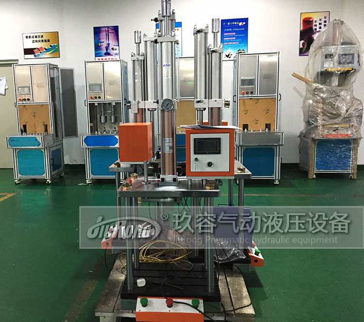 四柱二板黄色网站快活视频免费机