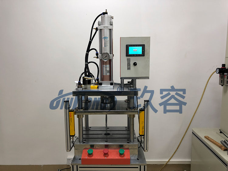 PLC控制黄色网站快活视频免费机