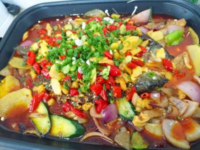 重庆万州烤鱼技术黄色网站快活视频免费哪里好？学习正宗烤鱼技术