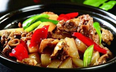 四川砂锅菜技术练习学校哪里好？调味品的配比技术