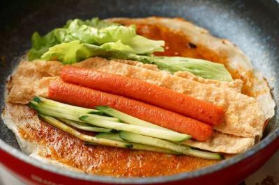 煎饼果子黄色网站快活视频免费哪家正宗?煎饼的煎法及手法