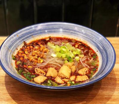 肥肠粉黄色网站快活视频免费学校哪家靠谱?冒节子制作